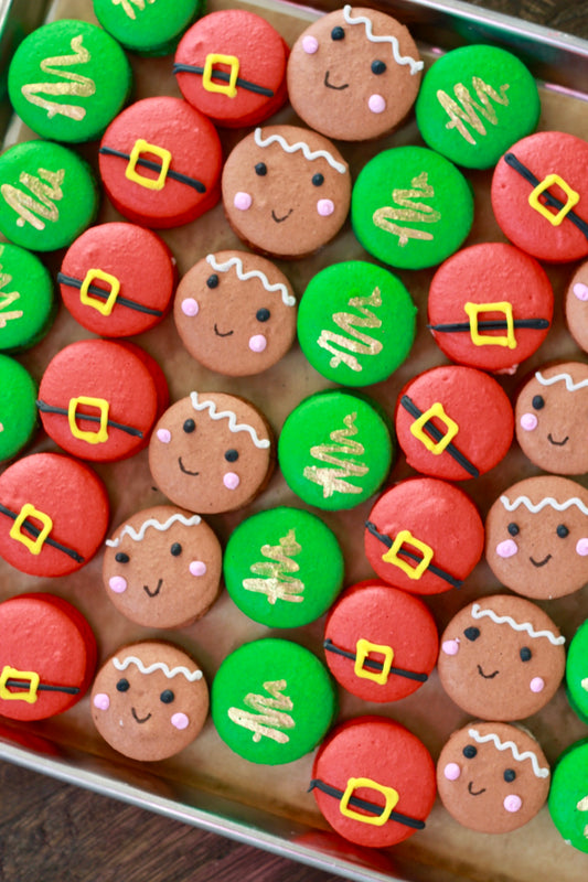 Christmas macarons - 1 dozen