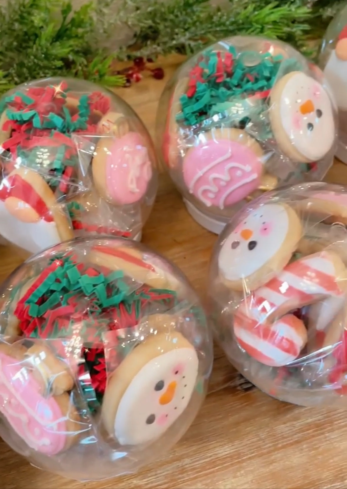 Snowglobe with minis